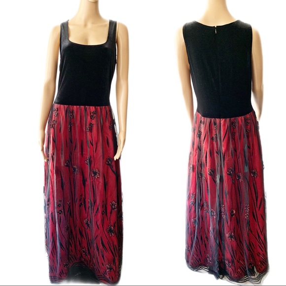 ❤️ Patra Red and Black Velvet Dress Size 14 - Picture 6 of 8